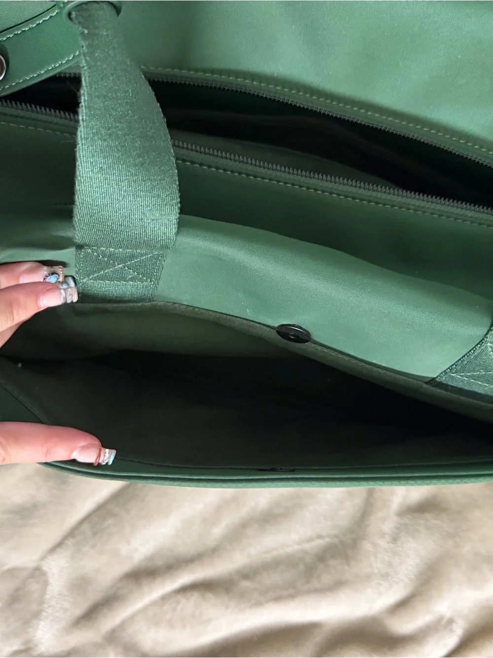 Monos Metro Weekend Bag - Juniper Green